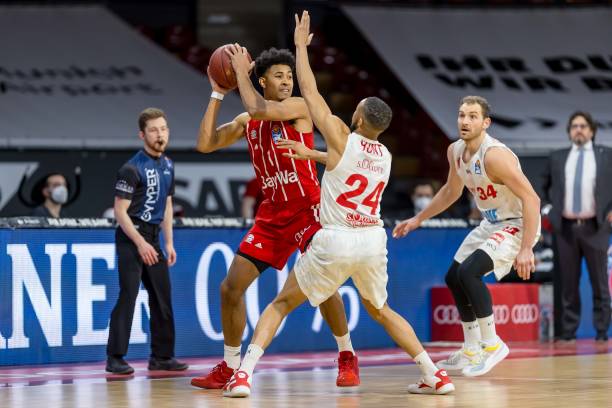 尽管红牌带 尽管红牌带