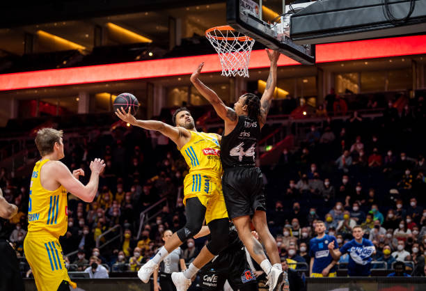 队战术和精 队战术和精