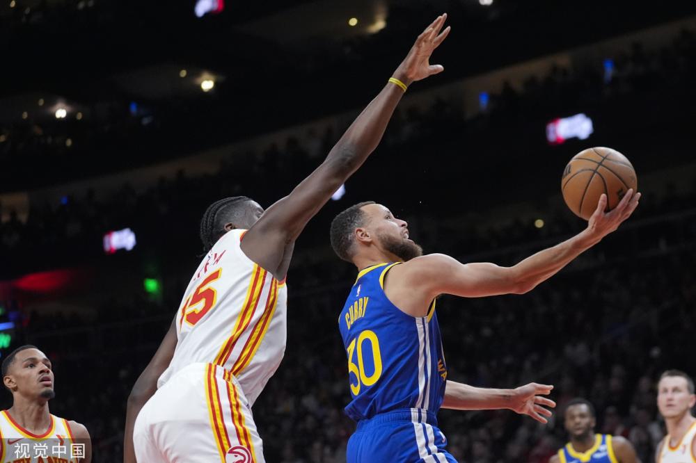 一届运动员 一届运动员