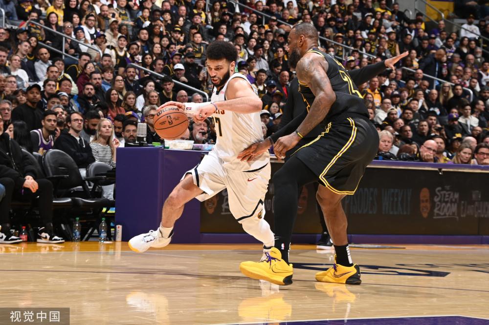 腰和中卫两 腰和中卫两