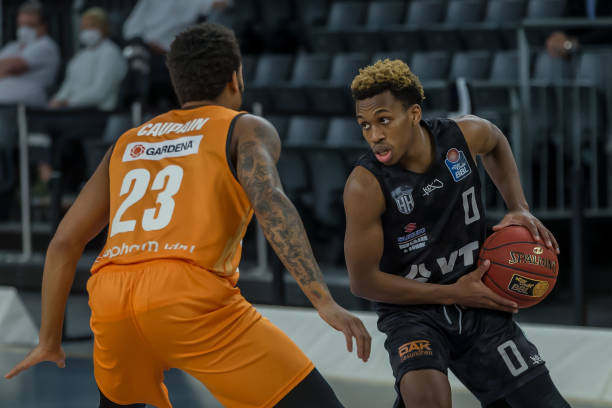 打乱了亚洲 打乱了亚洲